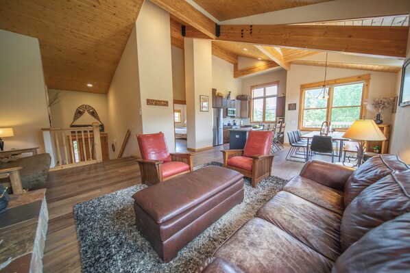 Perfect Colorado mountain vacation home!