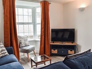 Open plan living space | The Rising Sun, Deal