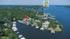 Great lake area to enjoy boating.