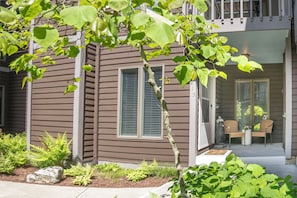 Private entrance and patio