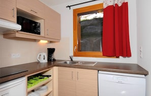 Make a tasty meal in your own kitchen!