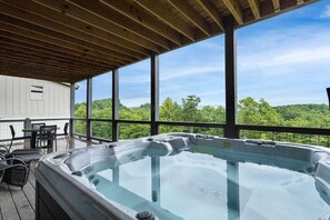屋外スパ浴槽
