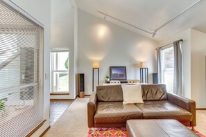 Living Room | 1st Floor