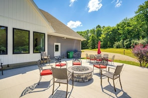 Patio | Propane Fire Pit
