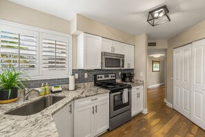 With a granite countertop which is perfect for all your culinary needs