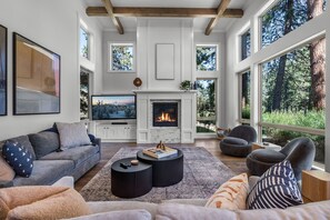 Stunning Grand Room with Vaulted Ceiling, Fireplace, TV, and Views