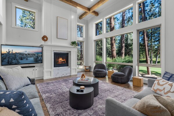 Stunning Grand Room with Fireplace, TV, and Views
