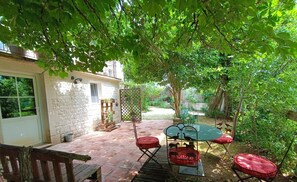 Photo 4