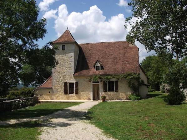 Photo 0