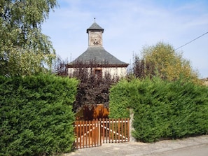 Photo 3