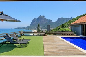 Beach,Mountain view,Natural landscape,Pool view,Sea view,Swimming pool