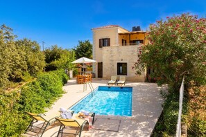 Beautiful villa with private pool and terrace