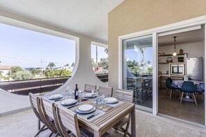 Villa Divina image