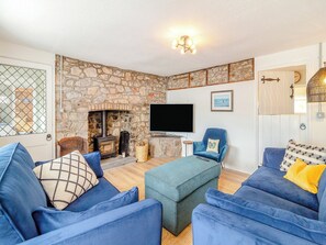 Living area | Ivy Cottage, Maudlam Bridgend