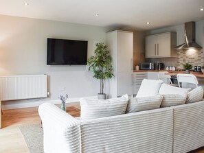 Open plan living space | The Farmhouse Retreat, Heyrod, near Mossley