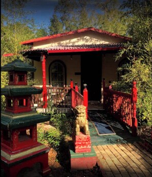 Oriental Suite (In the Cottage) exterior view