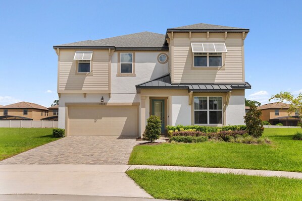 8900 Tropical Haven Court (74).jpg