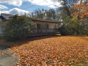 The Best Getaway in Autumn. Beautiful colors!