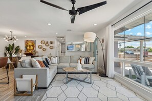 living room (2)