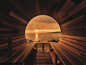 [Y2] Barrel sauna with panoramic wind