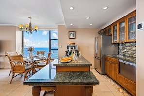 Maui Kai 808 kitchen 1
