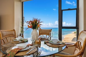 Maui Kai 808 dining area 1