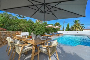 Outdoor dining area