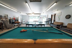 Spielezimmer