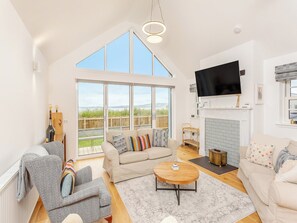 Open plan living space | Sandakan, Inverness, near Nairn