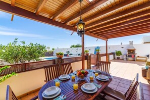 Villa Arisen image