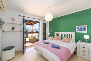 Villa Arisen image