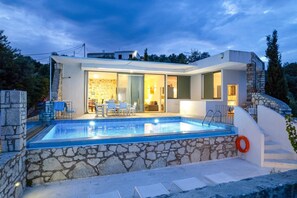 Villa Armonia image