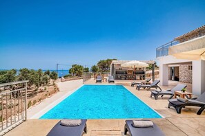 Villa Kalomiras image