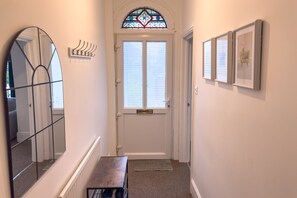 Entrance / Lobby