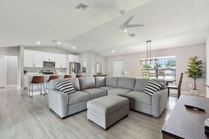 Open concept living, dining, kitchen area