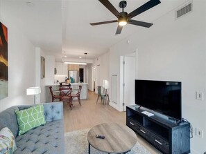 Downtown Phoenix Phoenix 1 Bedroom Living Room