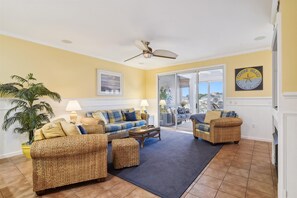 ,Living Room,
