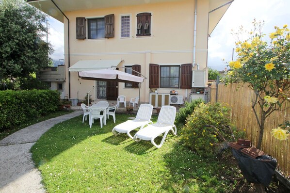 Garden, Outdoor