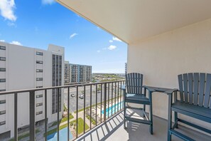 Great views, and Outdoor Pool and so much more!