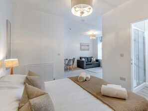 Double bedroom | Hawkshead - Lonsdale House Apartments, Ulverston