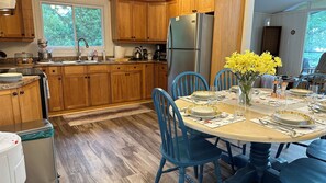 Enjoy cooking in our well equipped kitchen: high quality knives, cook & bakeware