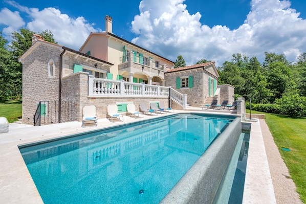 Piscine