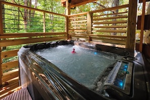 Bain à remous extérieur