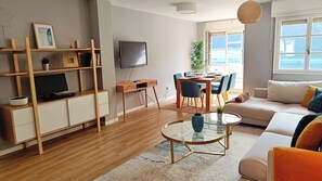 Living room (2)