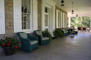 Front Porch (Summer, 2024)