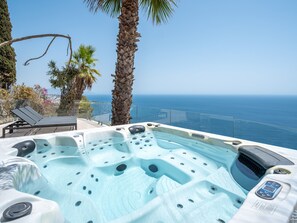 Bubbelpool utomhus