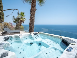 Bubbelpool utomhus