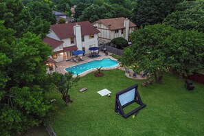 Dream backyard! The massive yard is perfect for family and doggy zoomies.