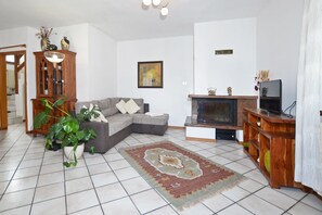 Living and dining room