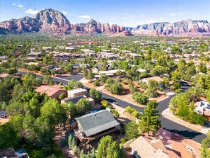 Perfectly situated in a quite neighborhood in West Sedona